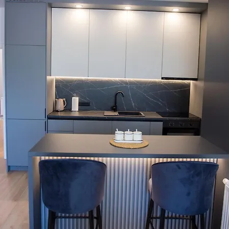 Apartment Fantasy *